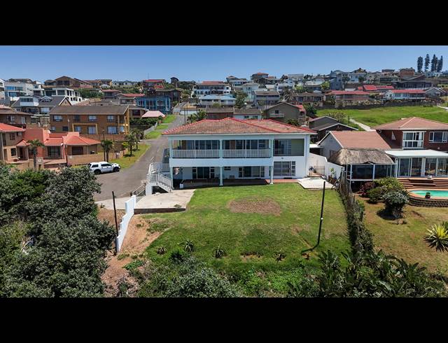 7 BEDROOM HOUSE FOR SALE IN BLUFF